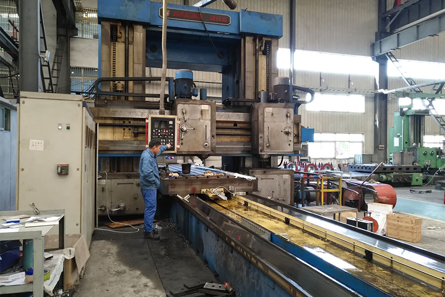 龙门铣床安装6米球栅尺数量